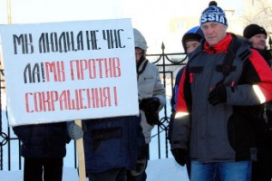 Профсоюз остановил массовое сокращение на “Сахалинморнефтемонтаже”