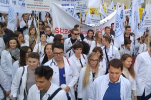 Эффект домино в польском здравоохранении: медсестры угрожают забастовкой