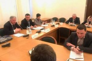 Шмаков: сначала считать зарплаты, потом – производительность труда