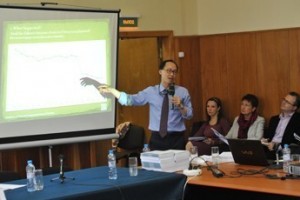 Эксперты МОТ: доходы от труда падают во всем мире