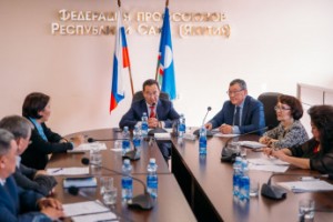 Глава Якутии провел рабочую встречу с профлидерами региона