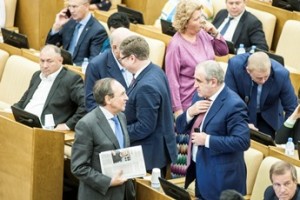 Спикер Госдумы: «Зарплаты депутата хватает на пиджак»