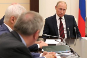 Путин предлагает отменить уголовное наказание за погашенные долги по зарплате