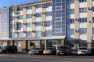 Пенсий нет?