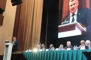 Делегаты Съезда ФНПР требуют вернуть прежний пенсионный возраст северянам