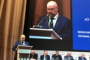 Текучесть кадров в сфере торговли достигает 40-50%