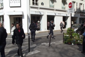 Профсоюзы Франции осудили полицейское насилие