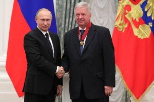 Владимир Путин вручил Михаилу Шмакову орден «За заслуги перед Отечеством»
