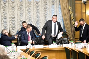 Комитетчики и аппаратчик