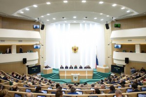 Совет Федерации одобрил законопроект о поправках в Конституцию