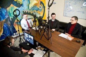 Проблему исключения надбавок из состава МРОТ обсудили в «Профсоюзном подходе»