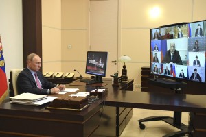 Путин объявил о новых мерах поддержки безработных