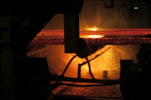 В производстве 300 млн рабочих мест находятся под угрозой ликвидации