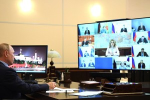 Путин: мужество медработников сыграло большую роль в борьбе с коронавирусом