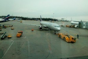 Суд обязал «Аэрофлот» выплатить 29 млн рублей вдове погибшего пилота