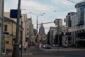 В Москве не занятых на производстве сотрудников переведут на удаленку