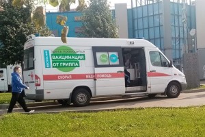 Не привитых от гриппа и кори врачей и учителей предлагают отстранять от работы