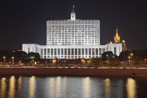 Правительство выделило 13,9 млрд рублей на поддержку образовательных и медицинских учреждений