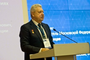 Пять лет, две цели, три кита