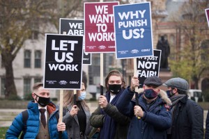 Топ-5 самых важных мировых протестов 2020 года