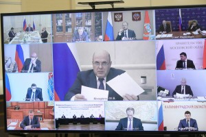 Мишустин доложил о ситуации с новогодними выплатами на детей