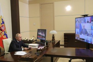 В новогодние праздники ковидные выплаты медикам удвоят
