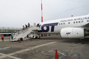 Профсоюзы вступились за персонал польского авиаперевозчика