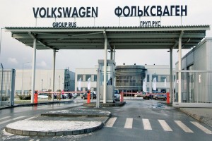 Из обмана в простой