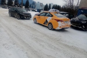 Депутат Госдумы призвал ужесточить допуск к работе в такси