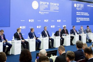 Левый крен на правый борт