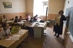 В пяти субъектах РФ введут единую систему оплаты труда педагогов