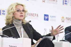 Голикова надеется на короткий период нерабочих дней