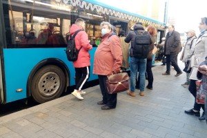 Вакцинированным предложили предоставить льготы на  проезд в транспорте