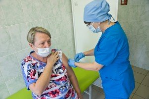 Роспрофжел предложил РЖД предоставить выходные дни вакцинированным от COVID-19