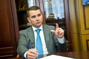 В Думе заявили о необходимости поднять МРОТ до 20 тысяч рублей