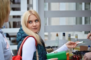 Разница зарплат в столице и регионах: что изменилось за последний год