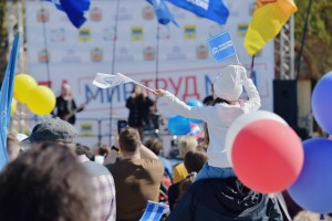 Яркие моменты Первомая-2022: фоторепортаж