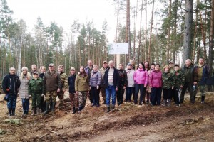 В Марийском лесничестве провели акцию «Сад Памяти»