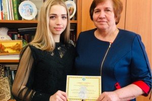 Студентке Лесопромышленного техникума вручили стипендию Рослеспрофсоюза