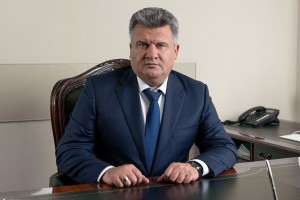 Отрасль - развить, коллективы - сохранить