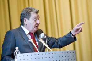 Глава профсоюза жизнеобеспечения рассказал в ГД о проблемах электротранспорта