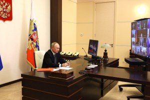 В ДНР, ЛНР, Запорожской и Херсонской областях вводится военное положение