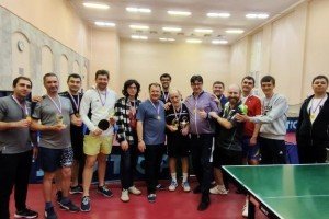 В больнице им. В.Д. Середавина состоялся турнир по теннису