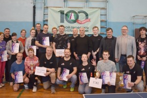 Участниками чемпионата по настольному теннису в Сыктывкаре стали 12 команд из Коми