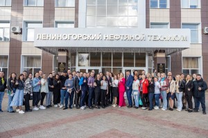 Представители Нефтегазстройпрофсоюза России встретились с лениногорскими нефтяниками