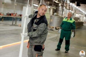 Молодежь выбирает работу на "Заводе керамических изделий"