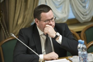 Минтруд: бедность снижается за счет социальной помощи