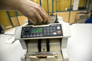 Более половины российских компаний заявили о готовности повысить зарплаты сотрудникам