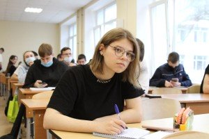 В ведущих вузах России на 12% выросла стоимость обучения