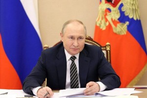 Путин подписал указ о новых выплатах семьям с детьми